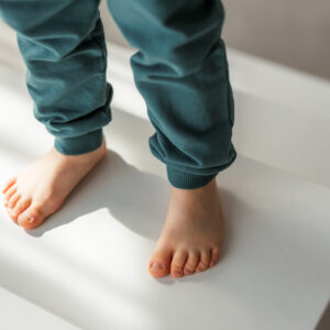 Sweat-Pants "Milo" dark green – Bild 5