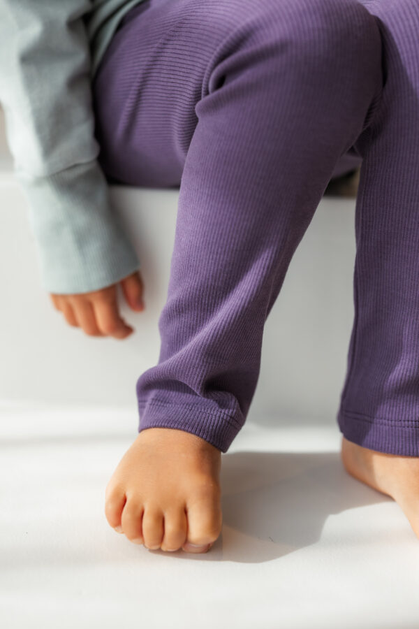 Rib Leggings "Noa" dark purple